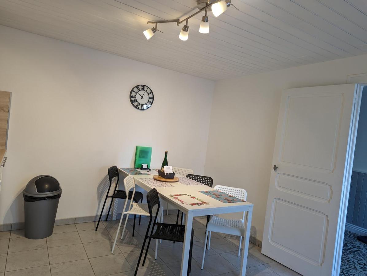 Kerdamez, Maison De Ville Proche Centre, Parking 迪南 外观 照片